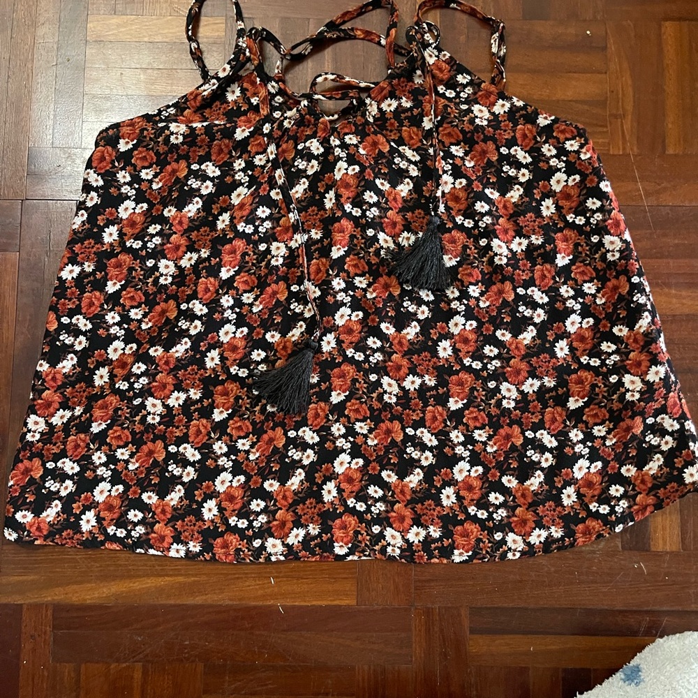 Forever 21 Black and White Tie Front Camisole